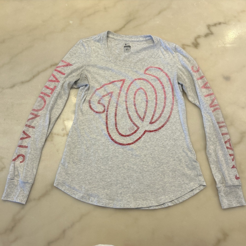 Nike Genuine Merchandise Washington Nationals Slim Fit Large Womens Long Sleeve